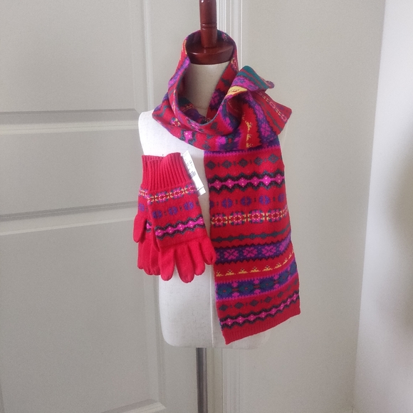 New!J.Crew in fair isle Multi colored Crewcuts 100% wool scarf & gloves Kids set - Picture 4 of 12